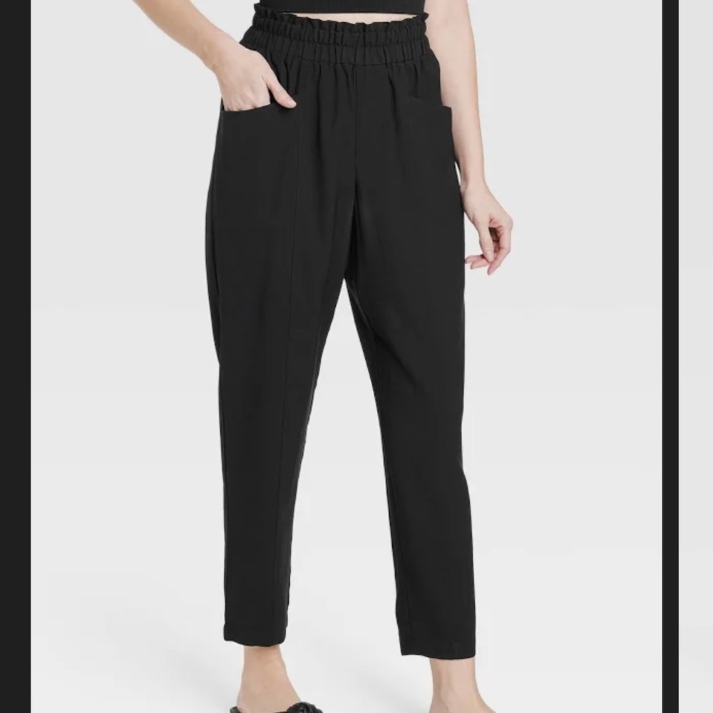 High rise tapered ankle pant